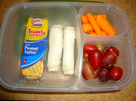 PB crackers, rolled turkey, carrots and grapes