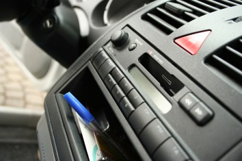 Car radio