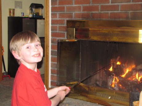 tim hotdog cook over fire 001